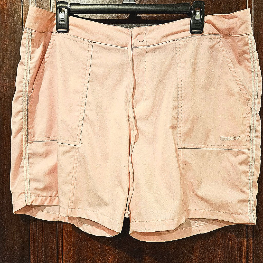 14. Reebok Cargo Shorts Sz 2xl Pale Pink Classic Athletic Midrise Poly